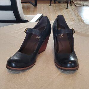 Korks Mary Jane Buckle Heels, Leather,  size 7.5